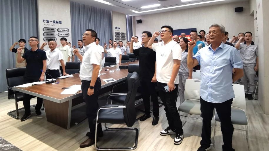 e1cb1051445a69c06b9a55eb07c660be.jpg e1cb1051445a69c06b9a55eb07c660be.jpg