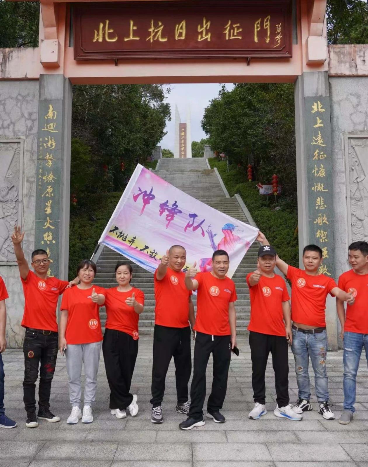 ae37d356feeeac4641f3a0f34b349003.jpg ae37d356feeeac4641f3a0f34b349003.jpg