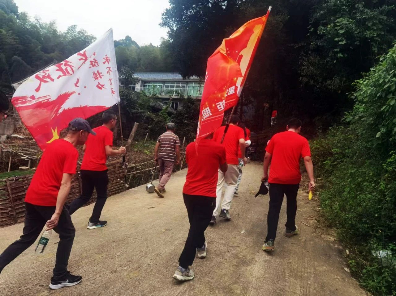 051d10e4990b9fa934e92245461eb7ed.jpg 051d10e4990b9fa934e92245461eb7ed.jpg