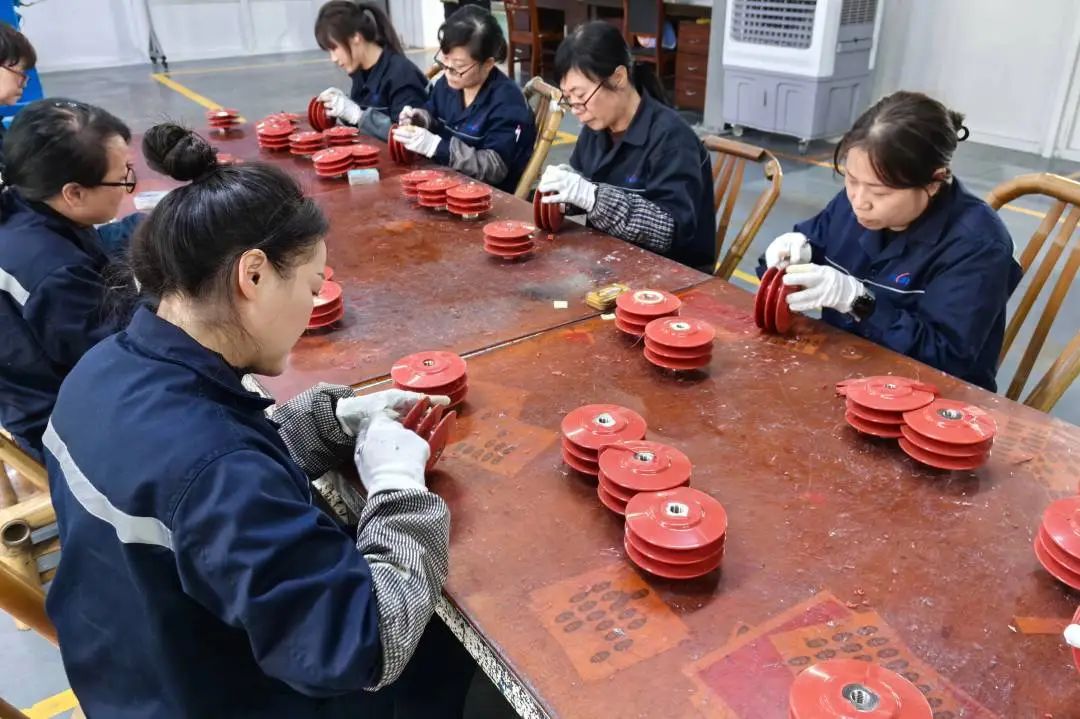 db3a24a12aff82b9240f05474ab354bc.jpg db3a24a12aff82b9240f05474ab354bc.jpg