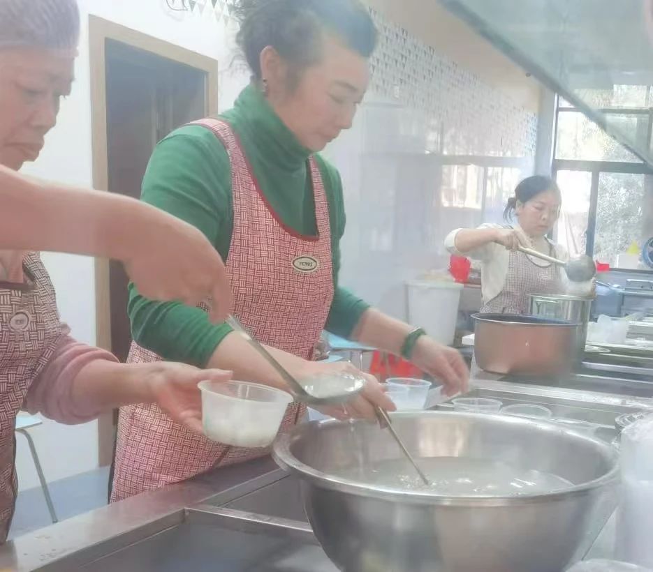 f8fdaac732cc45e7bbc964816e9a5b19.jpg f8fdaac732cc45e7bbc964816e9a5b19.jpg