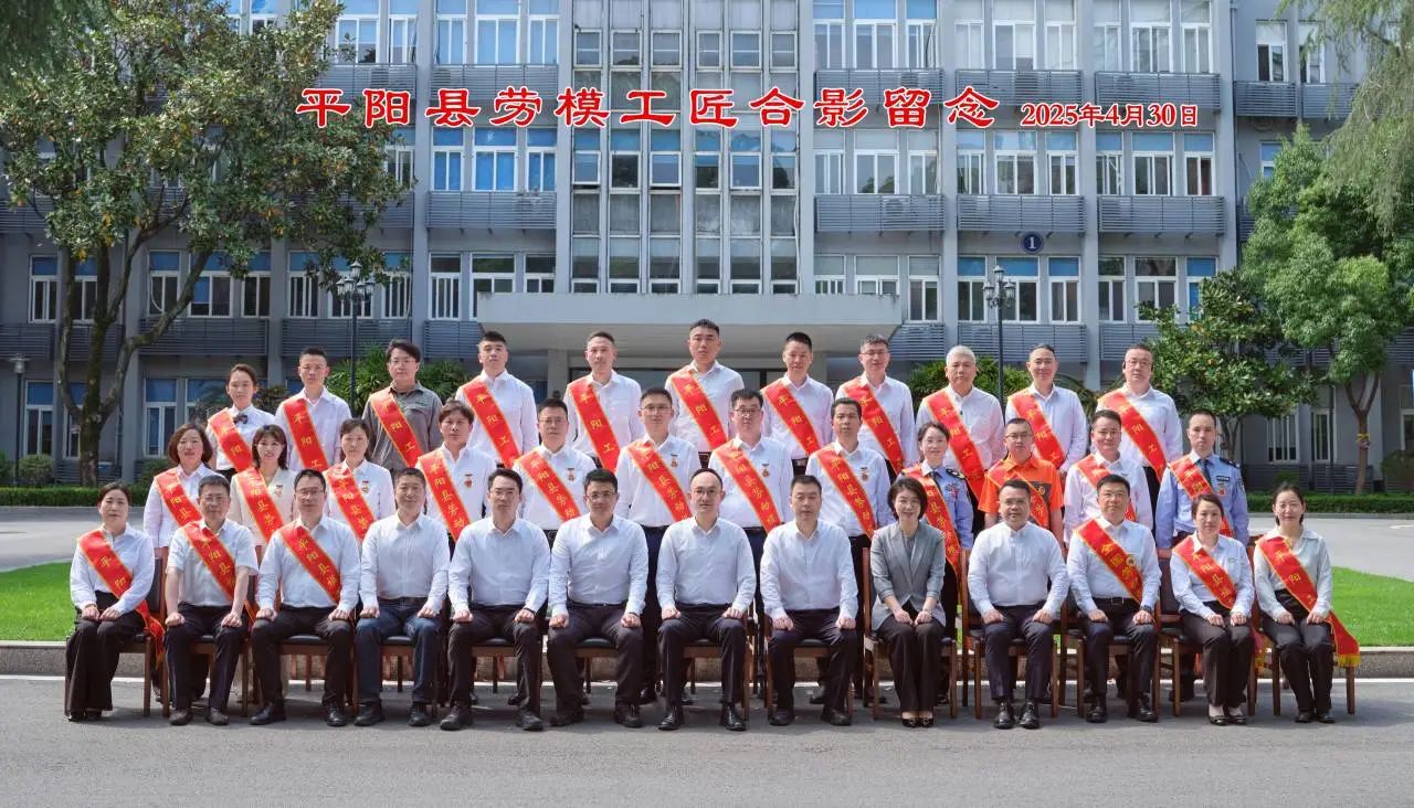 0531718e1bac6d165bd6e40e6bb1ee1a.jpg 0531718e1bac6d165bd6e40e6bb1ee1a.jpg